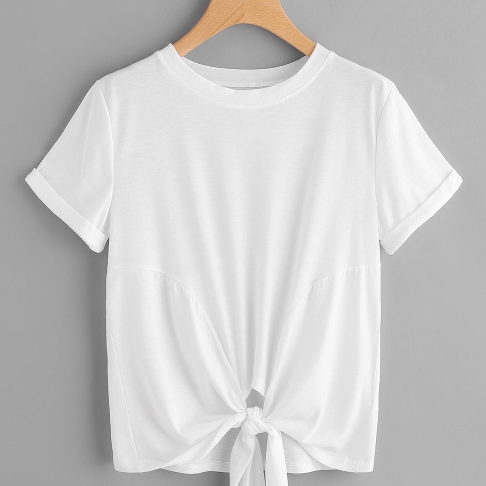 🎀 REDUCED!!! 🎀 Casual Knot Tee